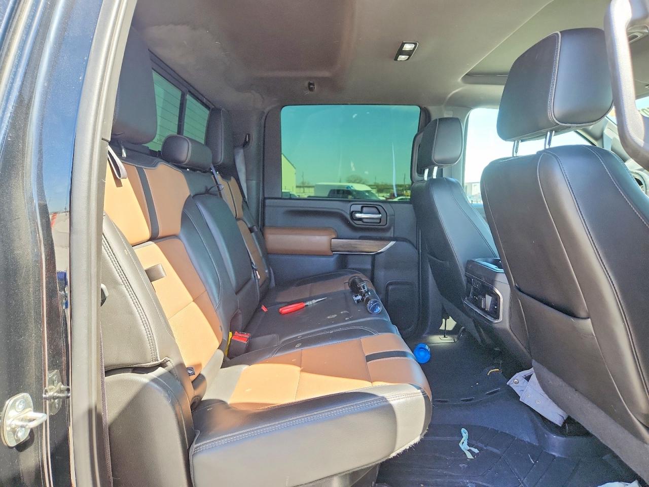 Chevrolet Silverado K2500 High Country