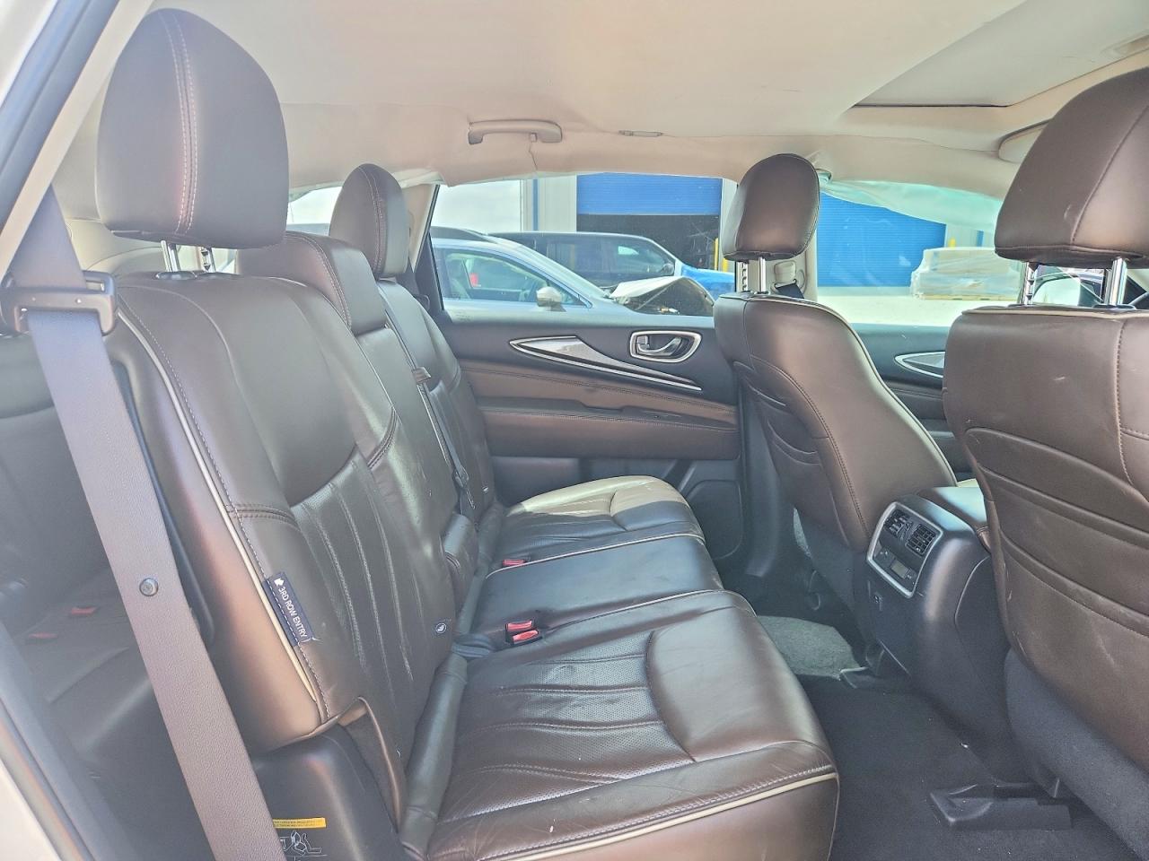 INFINITI Qx Base