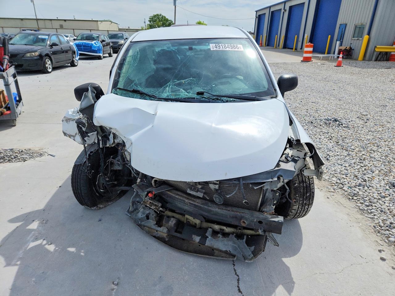 Nissan Versa 1.6 Base