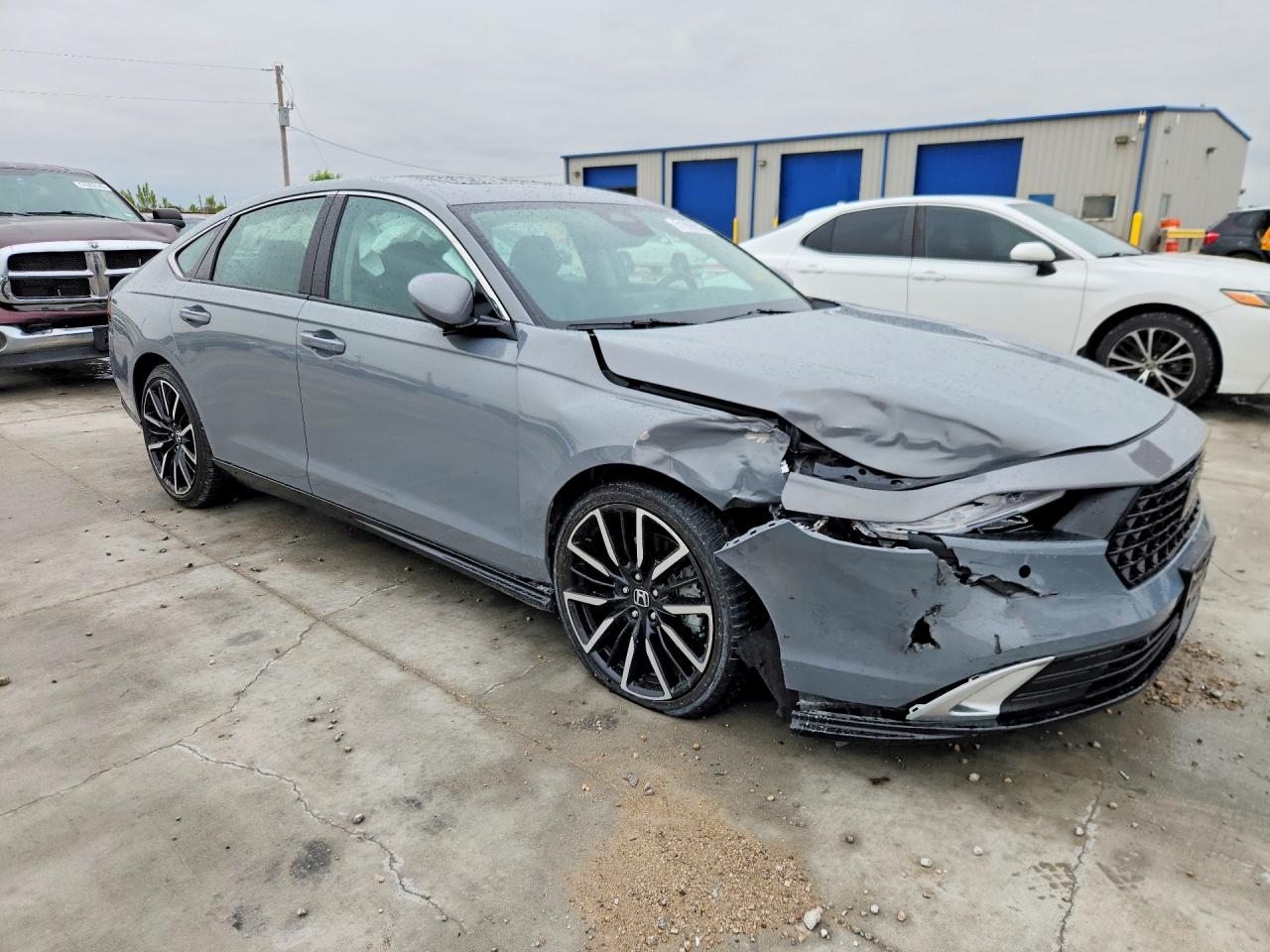 Honda Accord Touring Hybrid