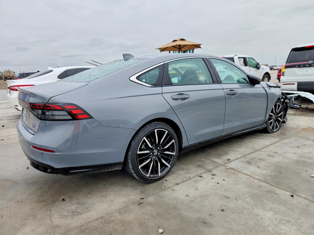 Honda Accord Touring Hybrid