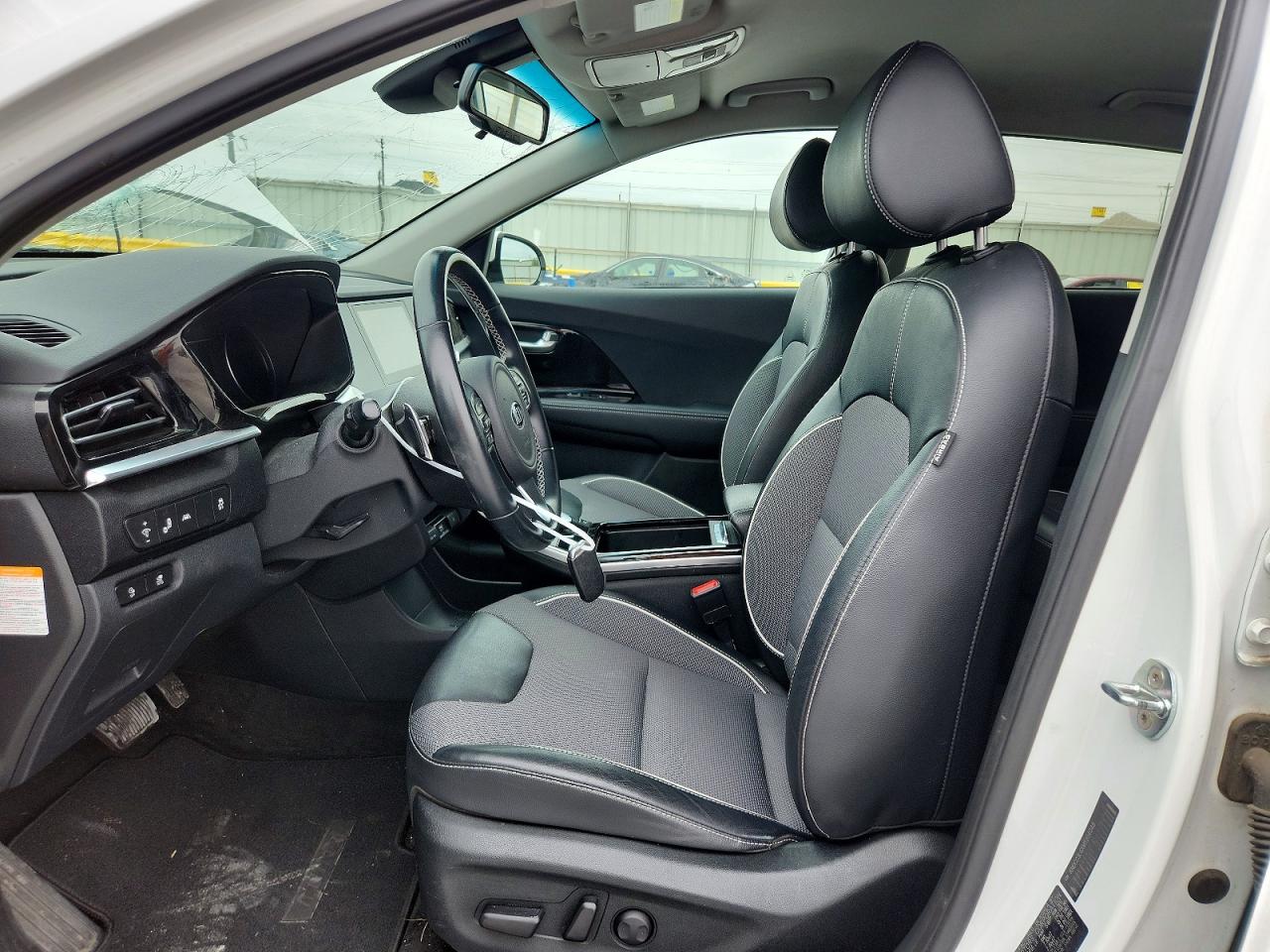 Kia Niro Ex