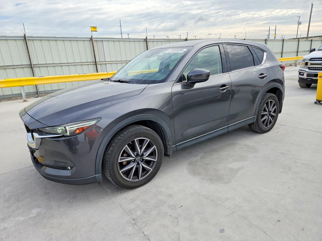Salvage Mazda Cx Image