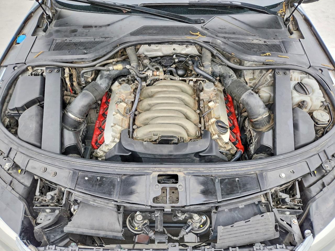 Audi A8 L Quattro