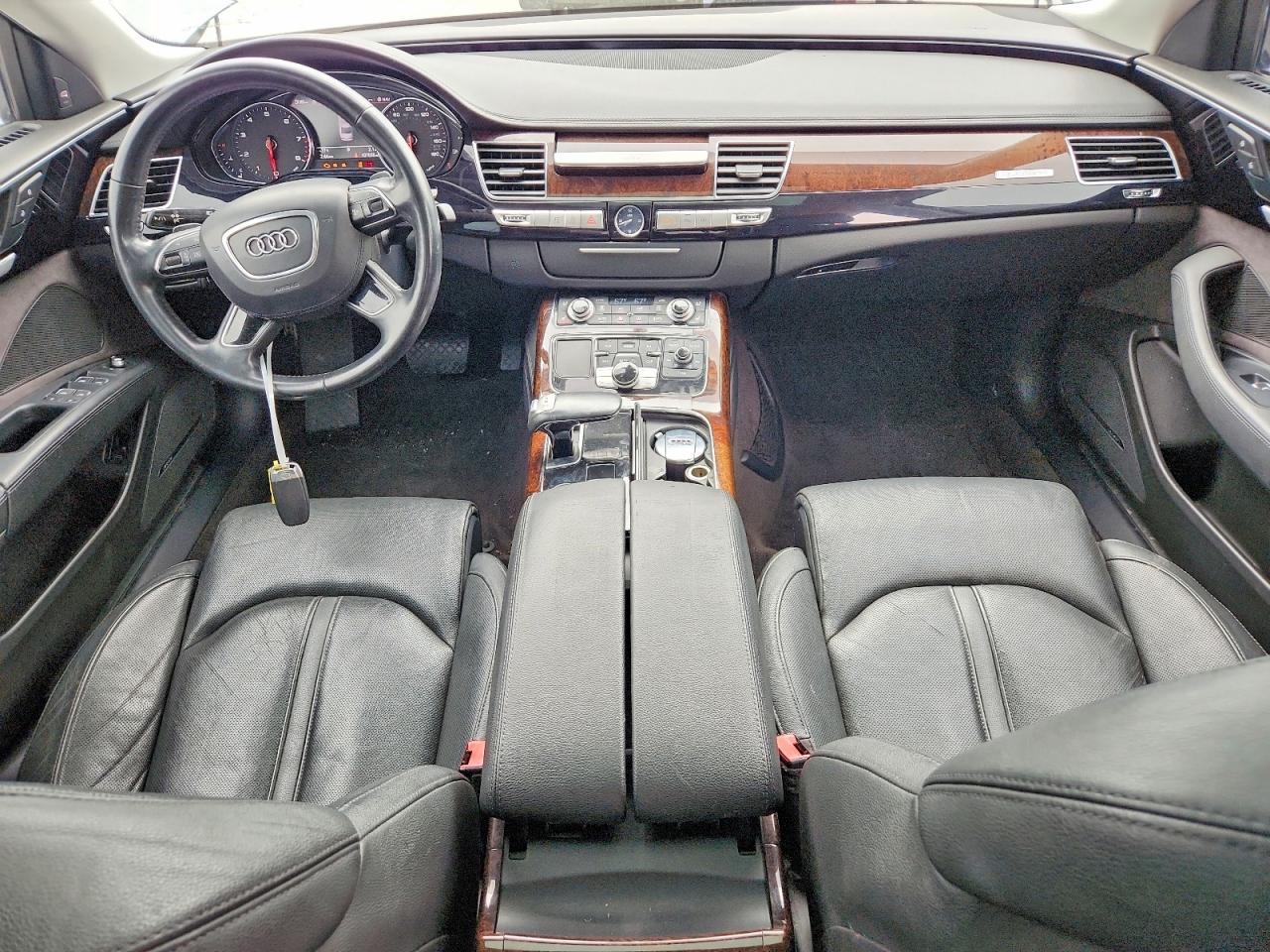 Audi A8 L Quattro