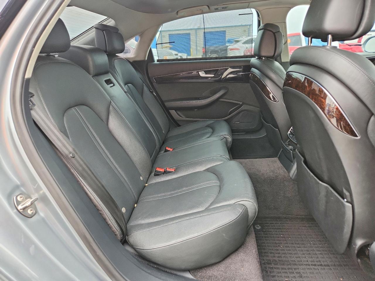 Audi A8 L Quattro
