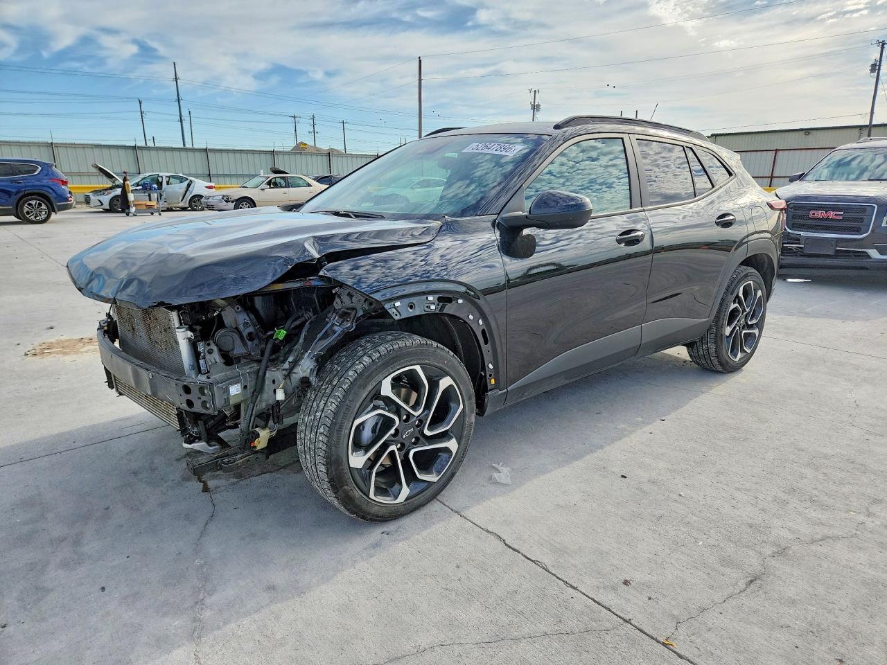 Salvage Chevrolet Trax Image