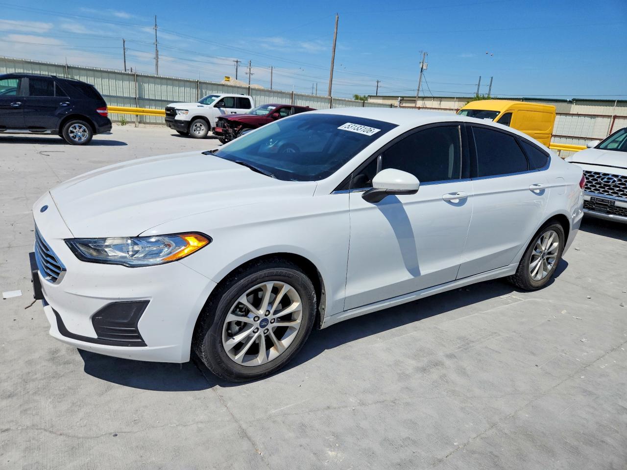 Salvage Ford Fusion Image