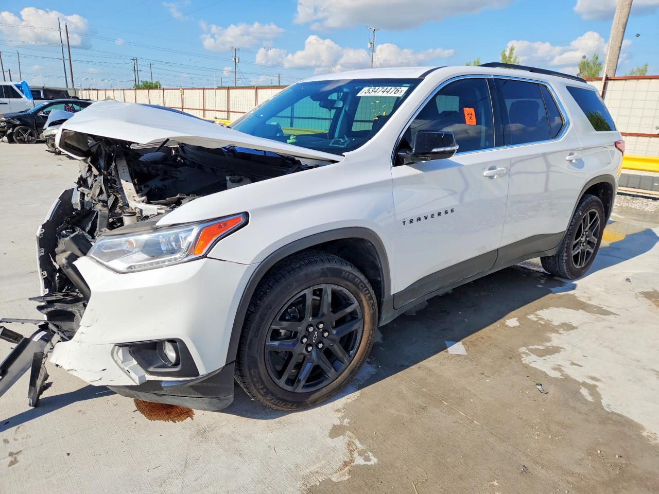 Salvage Chevrolet Traverse Image