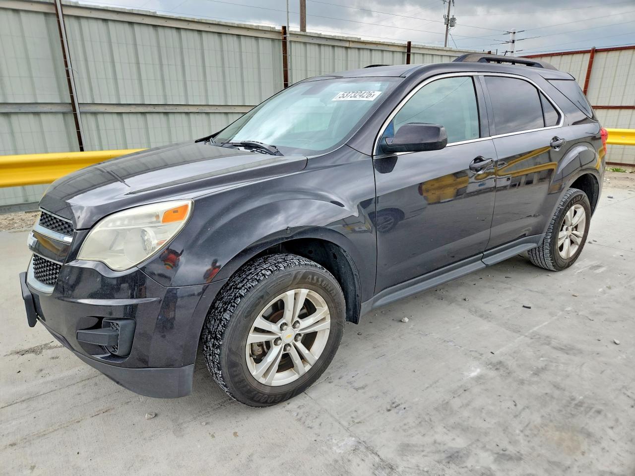 Salvage Chevrolet Equinox Image