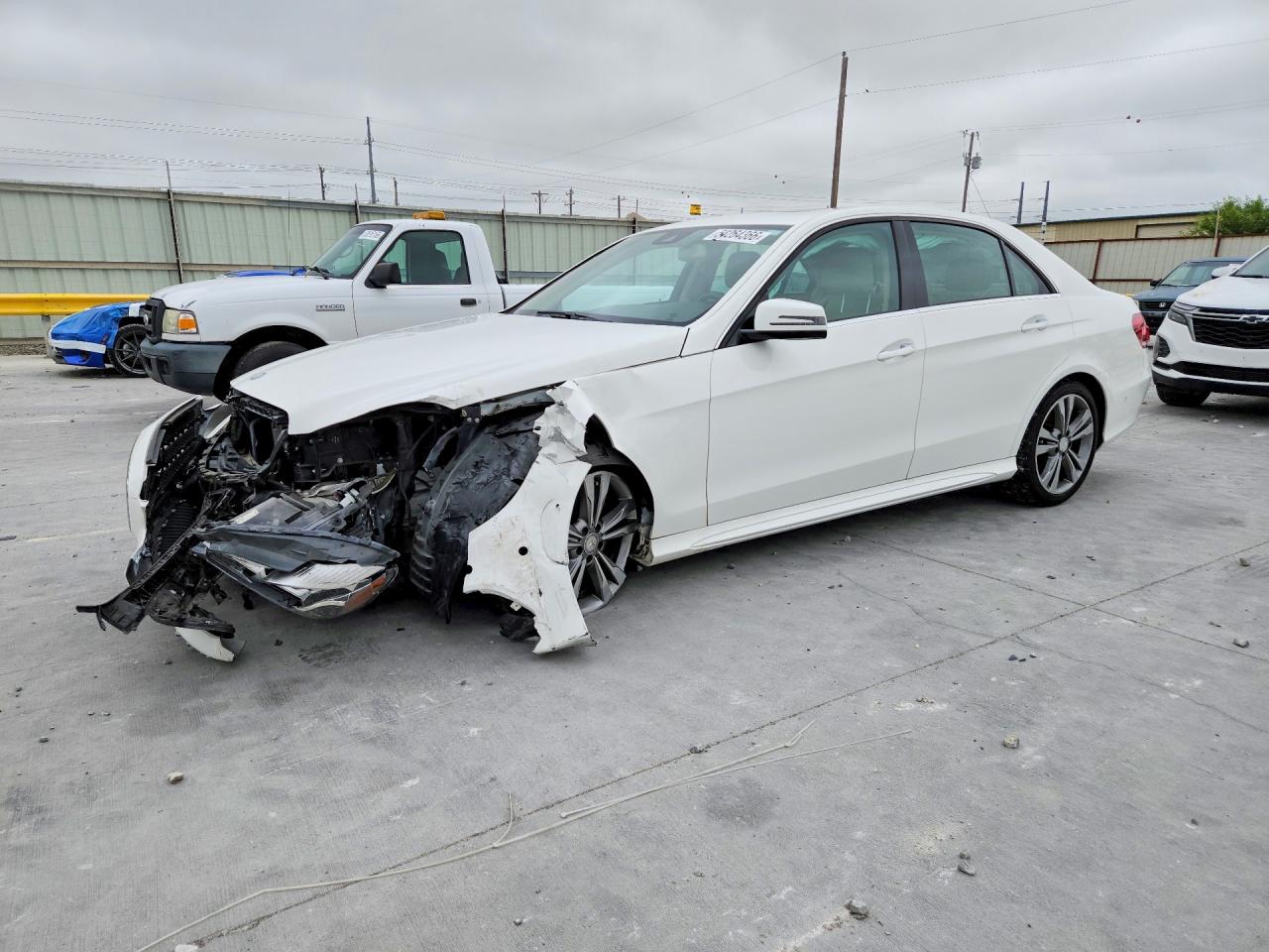 Salvage Mercedes-Benz E-Class Image