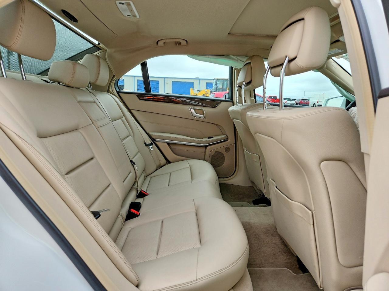 Mercedes-Benz E-Class 350