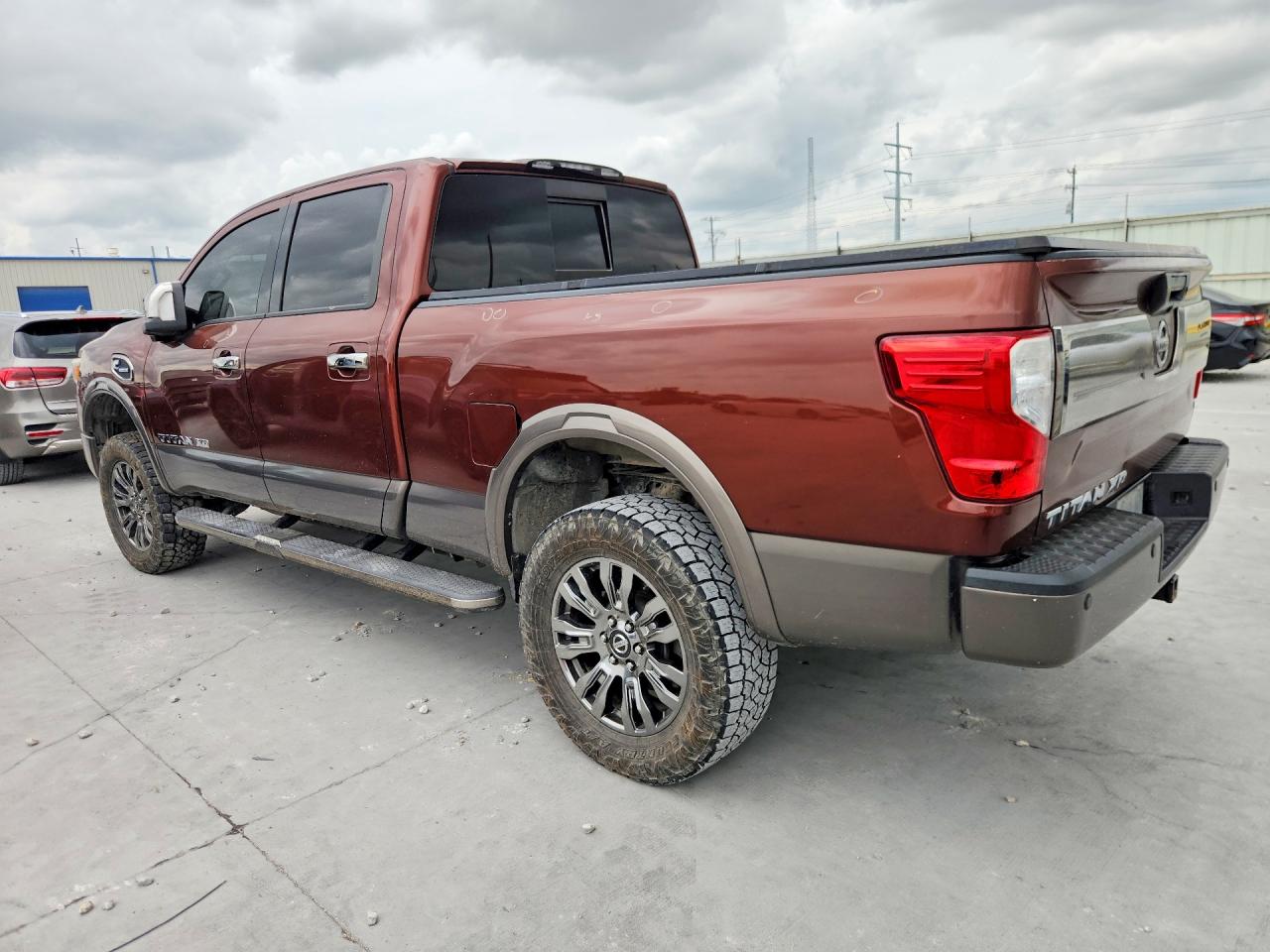 Nissan Titan Platinum Reserve