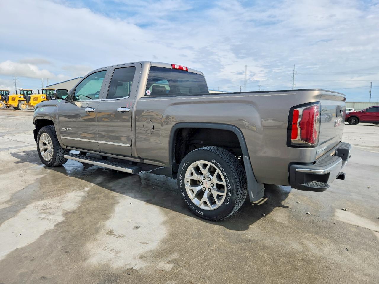 GMC Sierra C1500 Slt