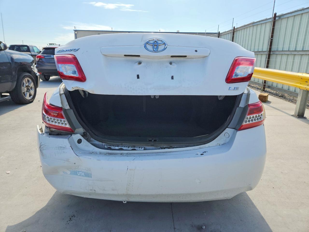 Toyota Camry Le