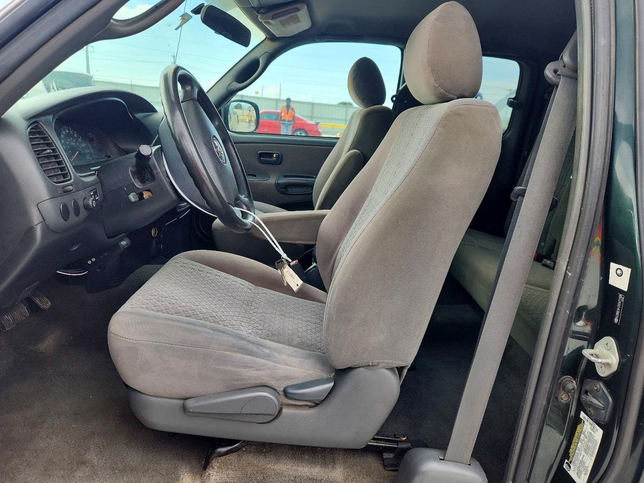 Toyota Tundra Access Cab Sr5