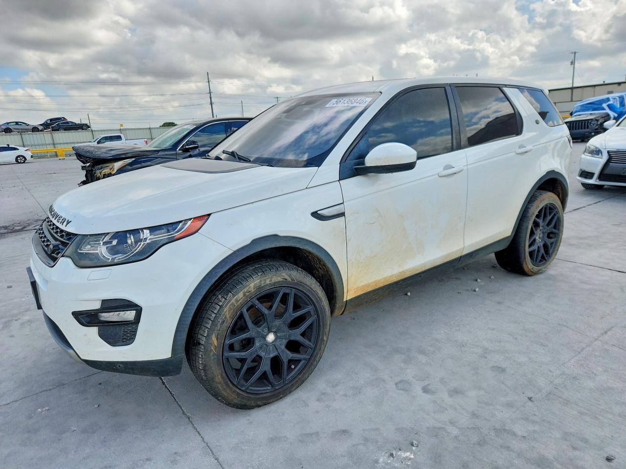 Salvage Land Rover Discovery Image