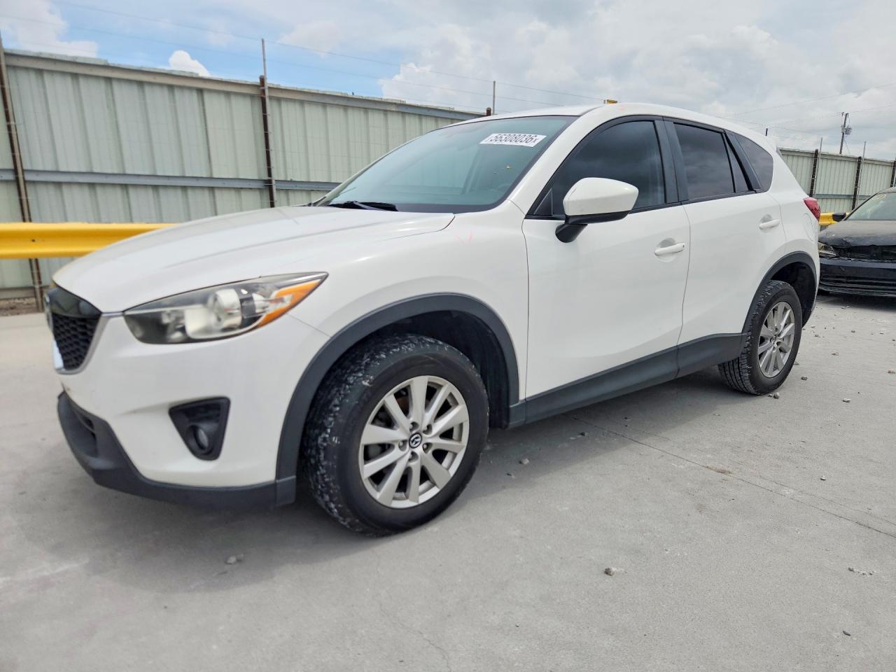 Salvage Mazda Cx Image