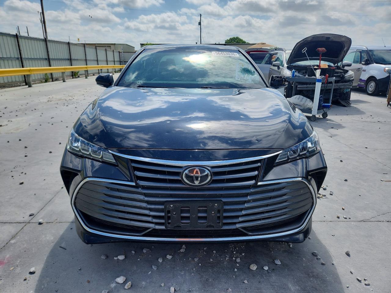 Toyota Avalon Xle