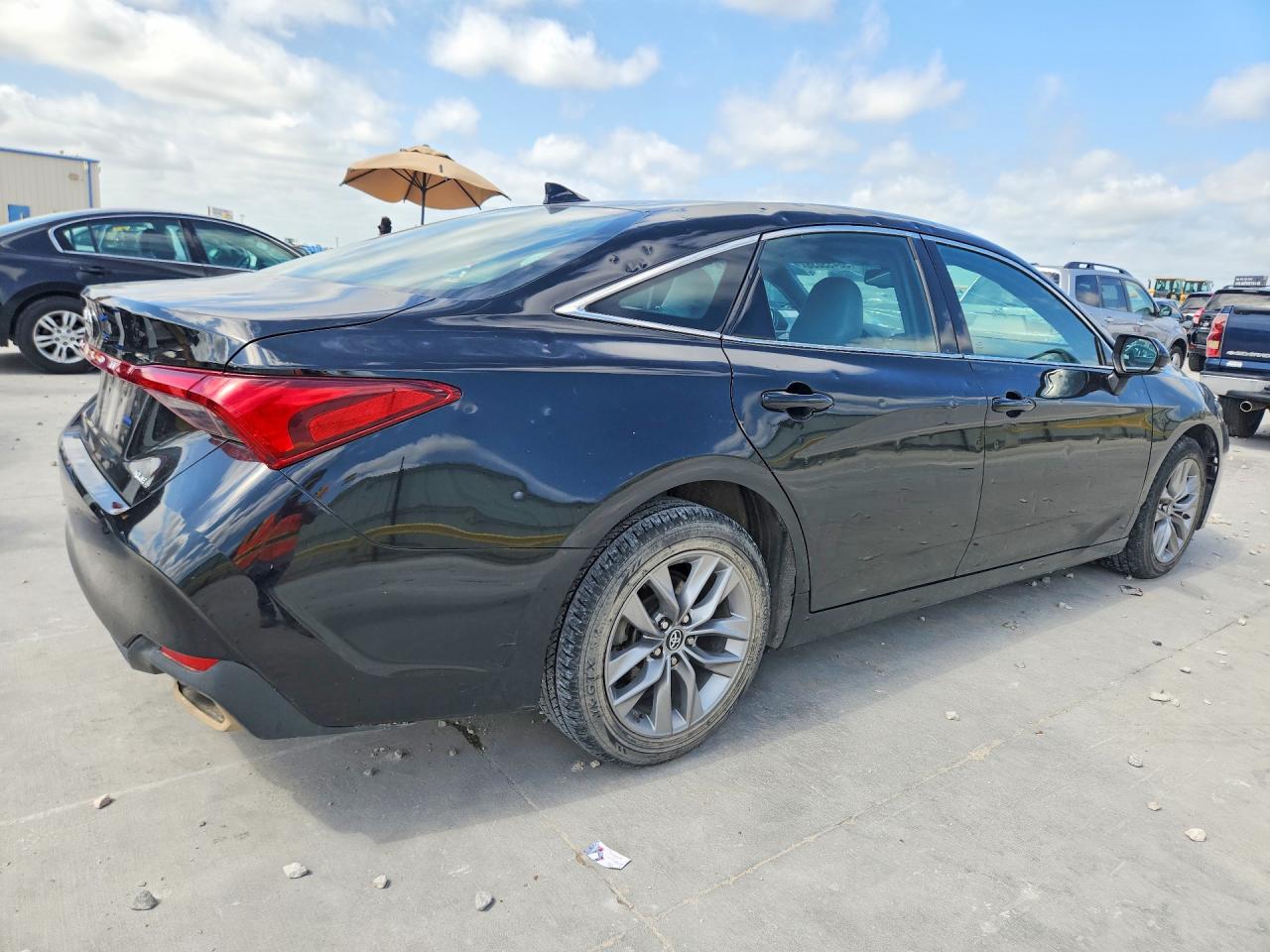 Toyota Avalon Xle