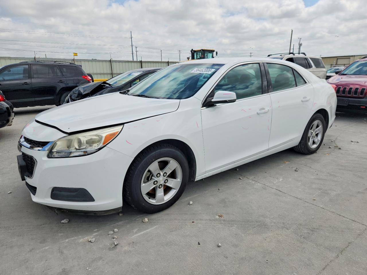 Salvage Chevrolet Malibu Image