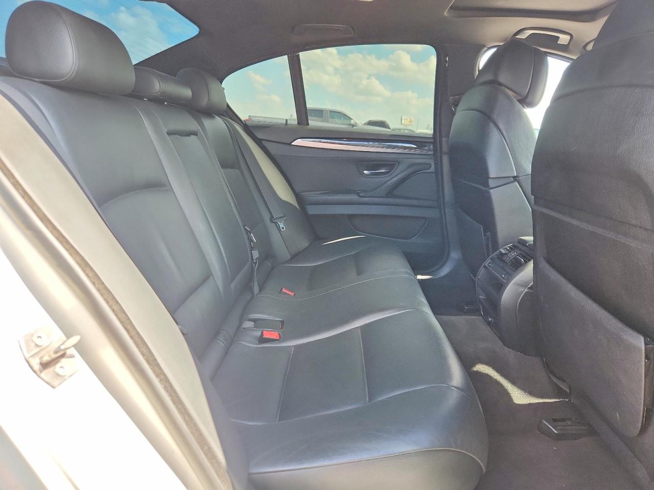 BMW 5 Series Xi