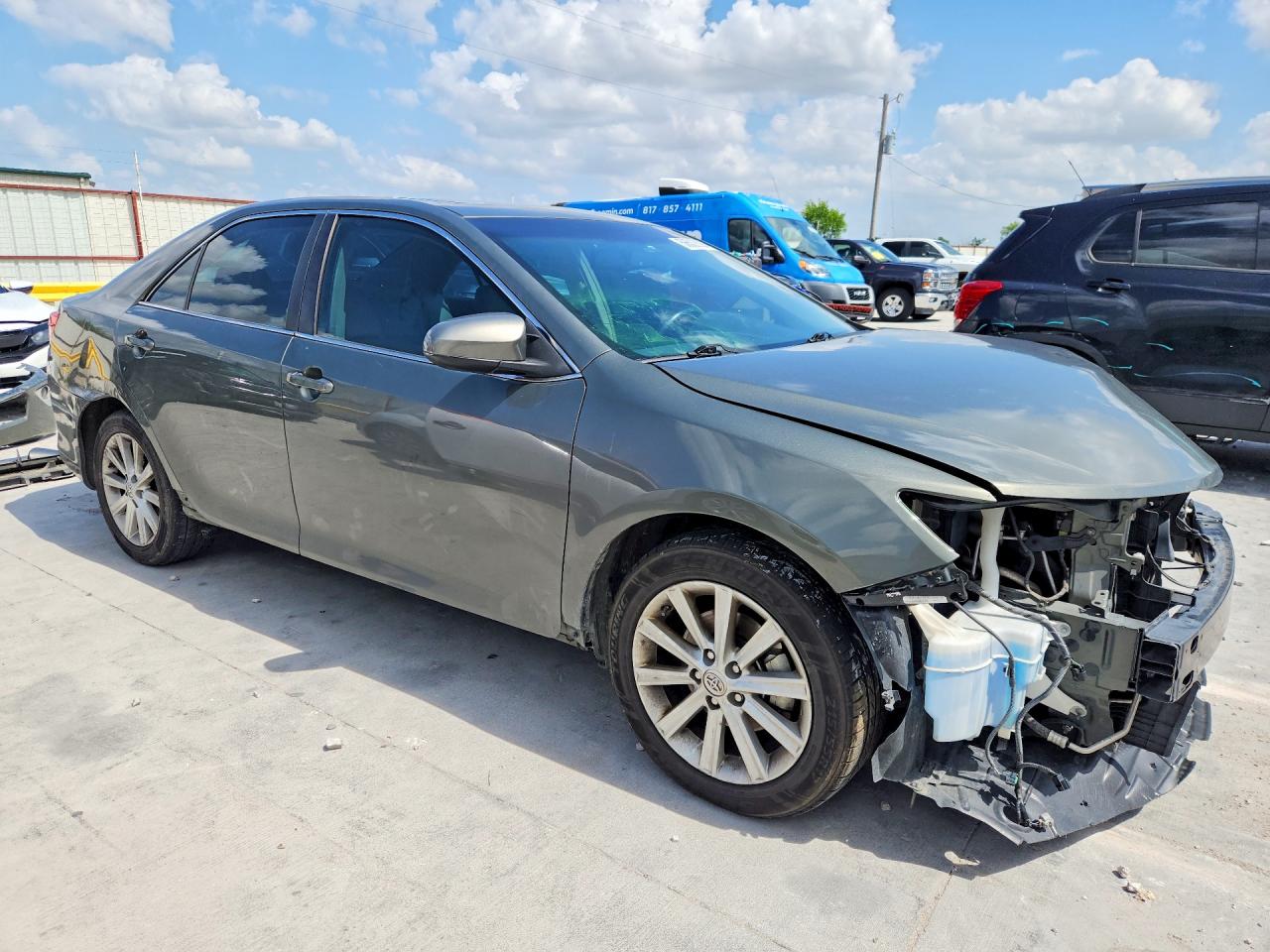Toyota Camry Xle V6