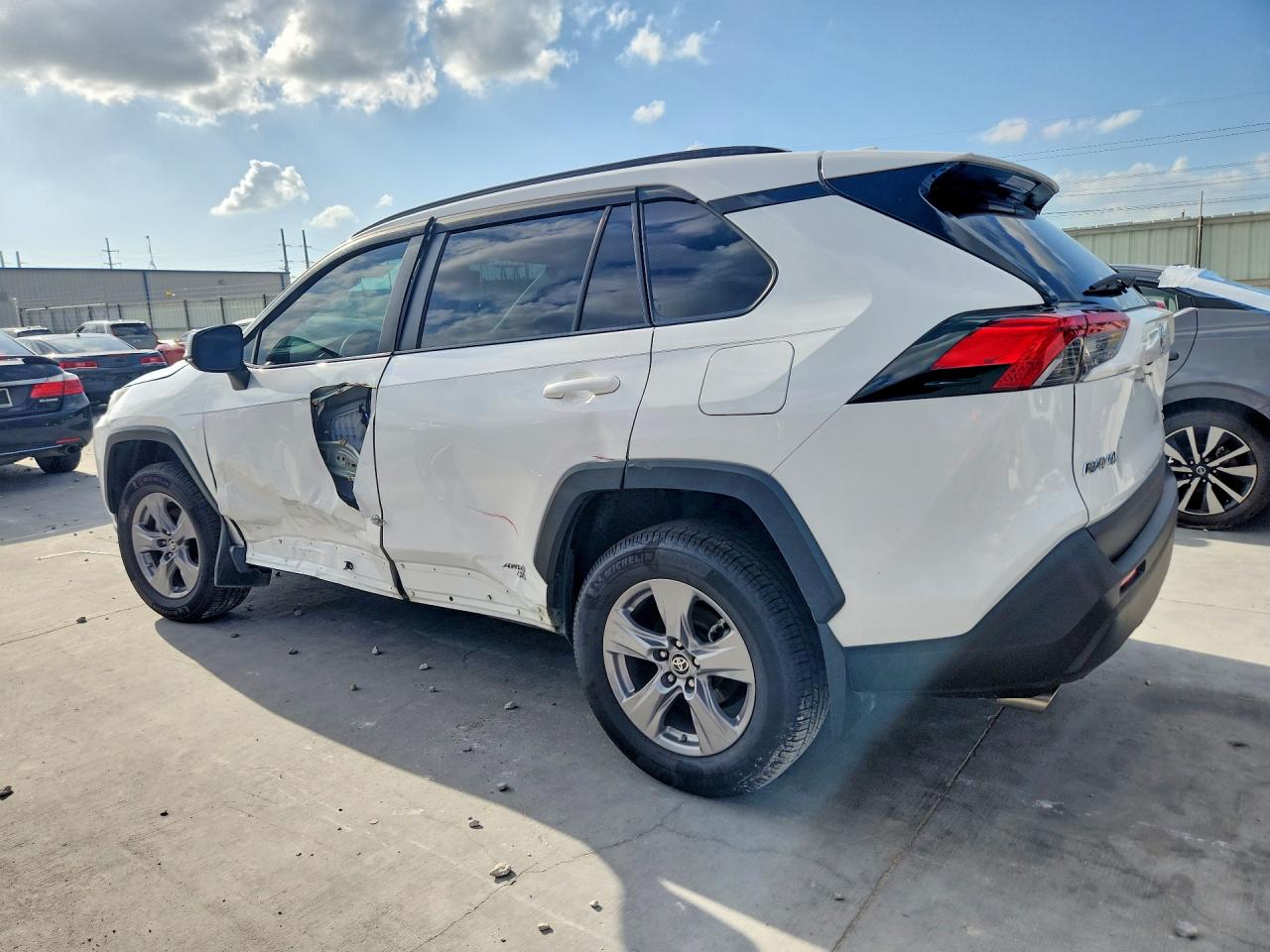 Toyota RAV4 Le