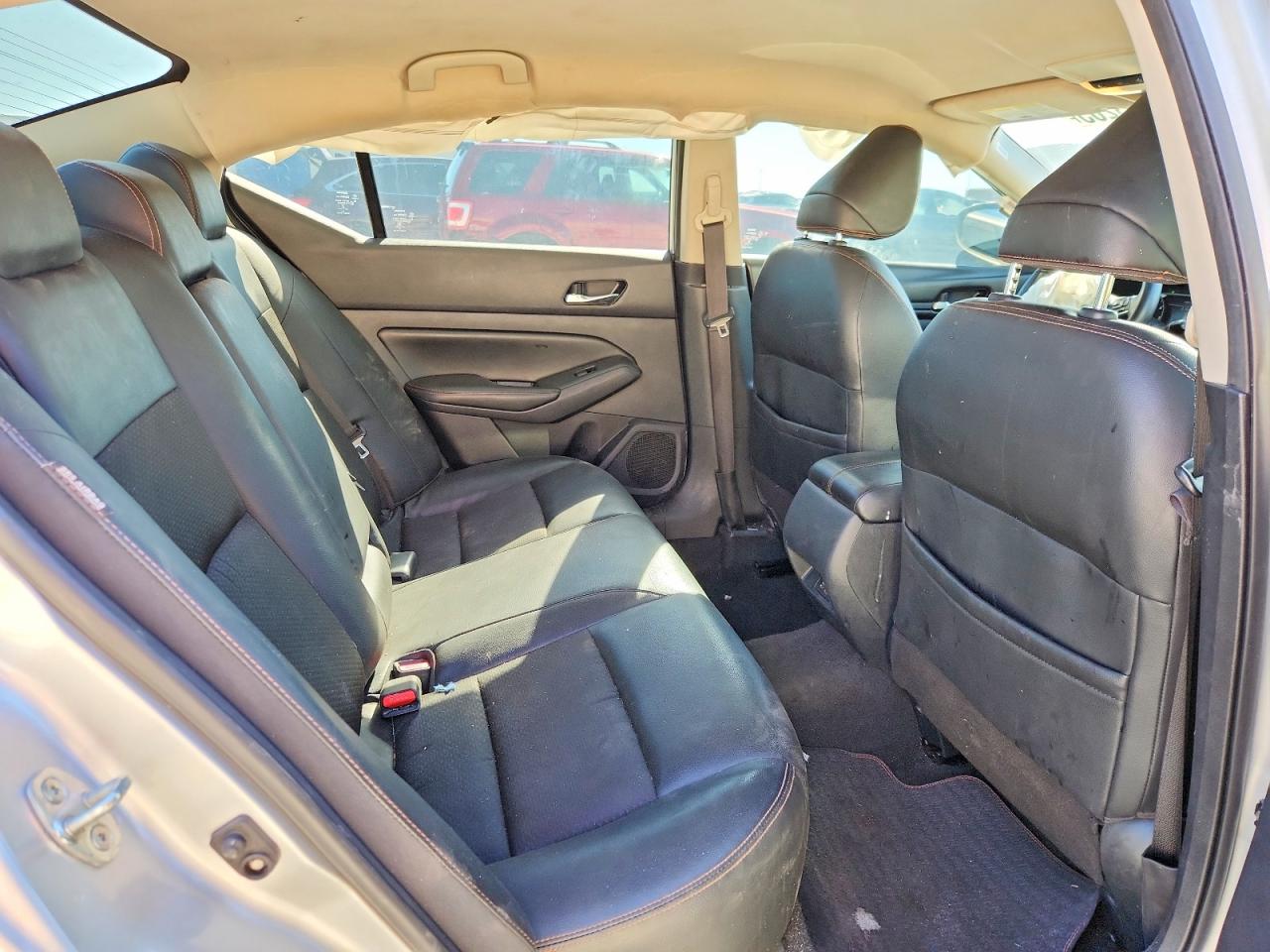 Nissan Altima Sr