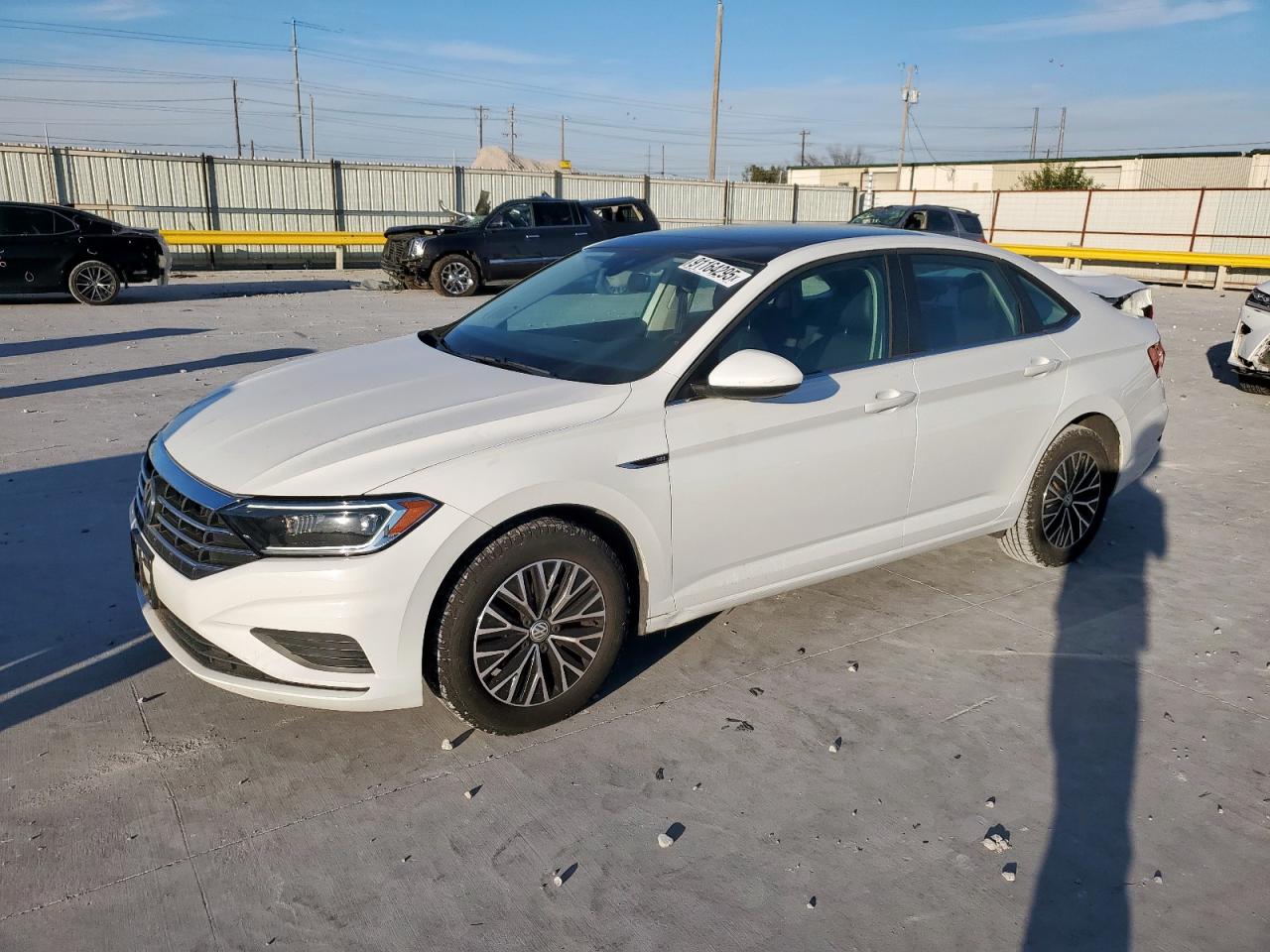 Salvage Volkswagen Jetta Image