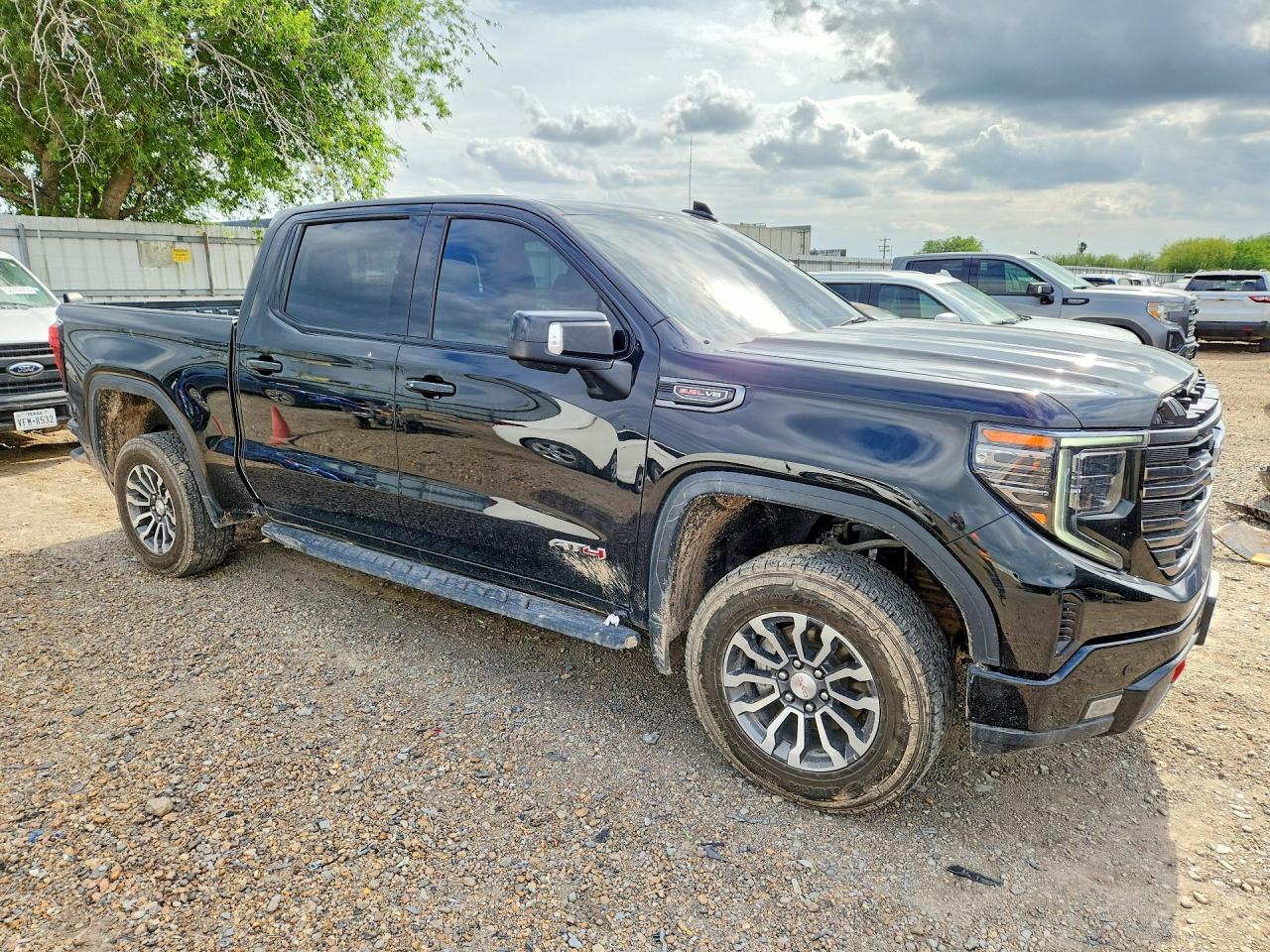 GMC Sierra K1500 At4