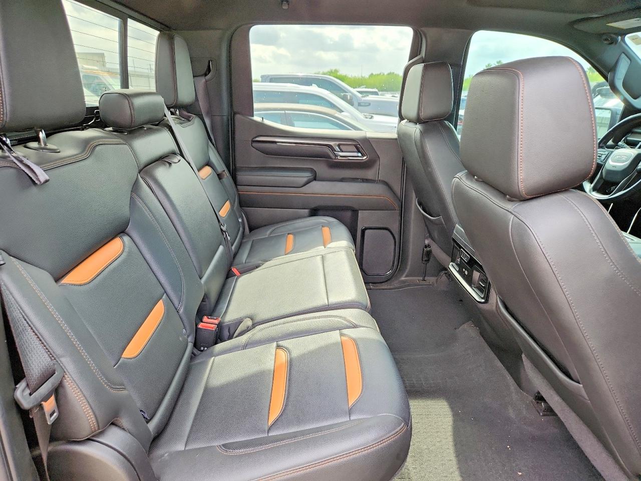 GMC Sierra K1500 At4
