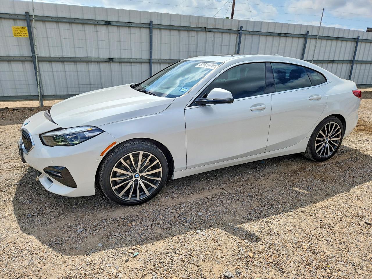 Salvage BMW 2 Series Image
