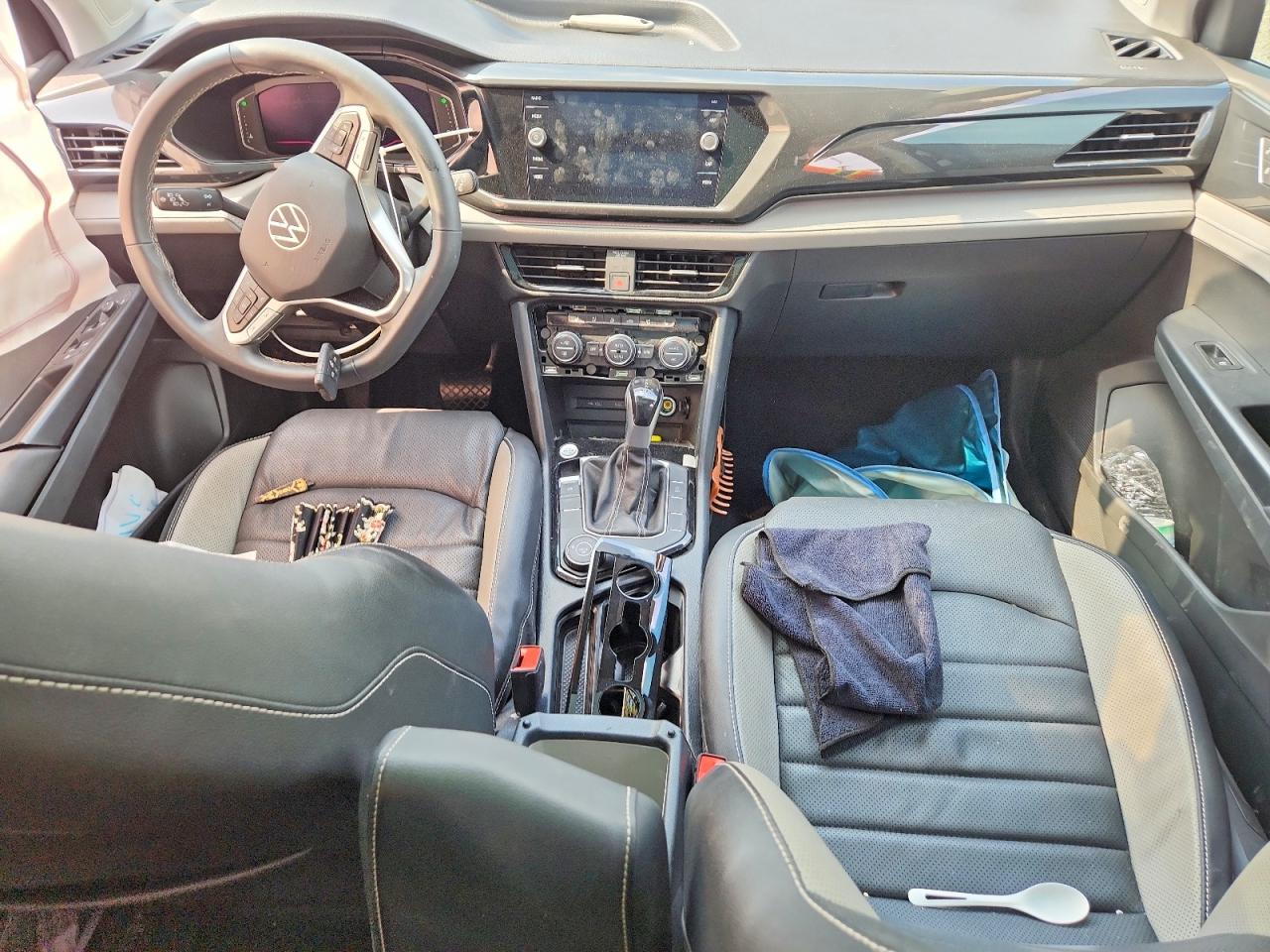 Volkswagen Taos Sel