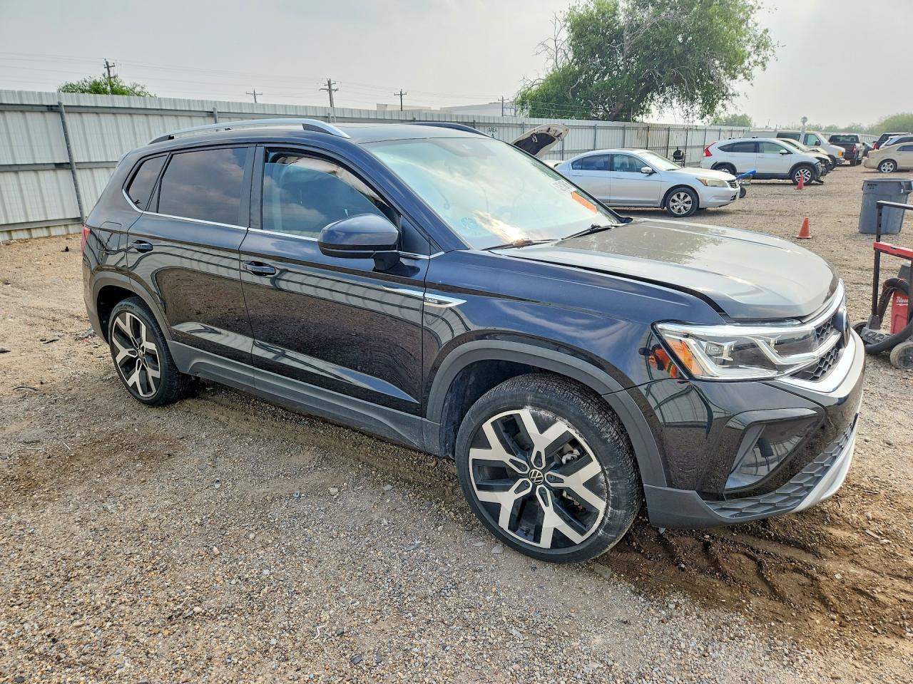 Volkswagen Taos Sel