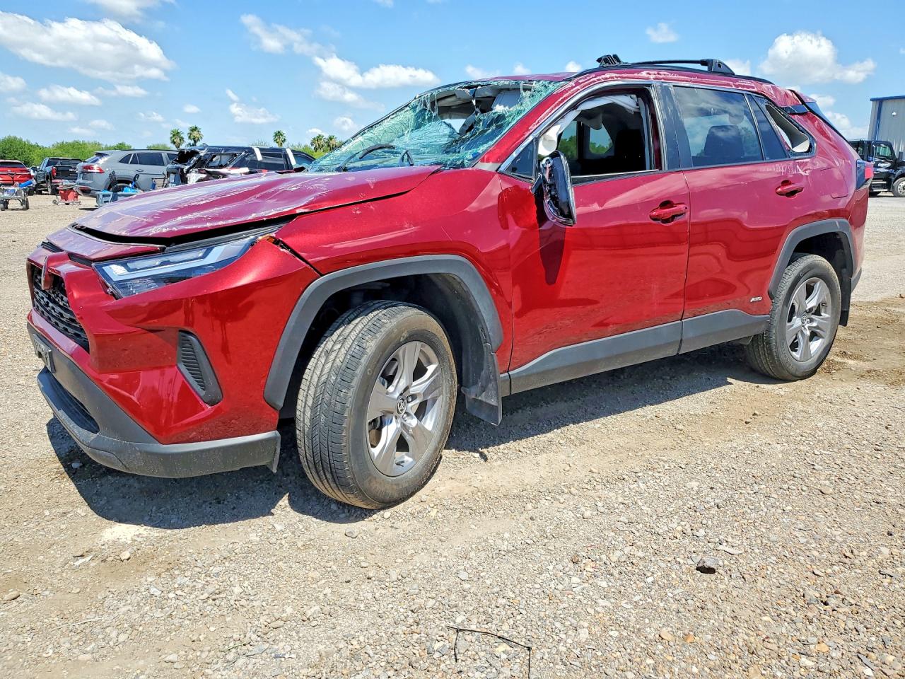 Salvage Toyota RAV4 Image