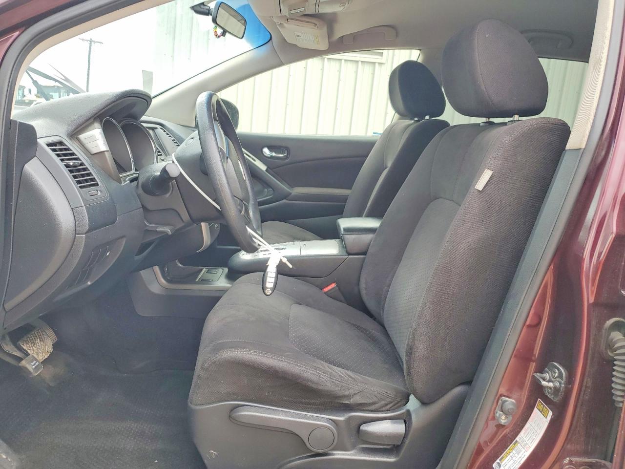 Nissan Murano S