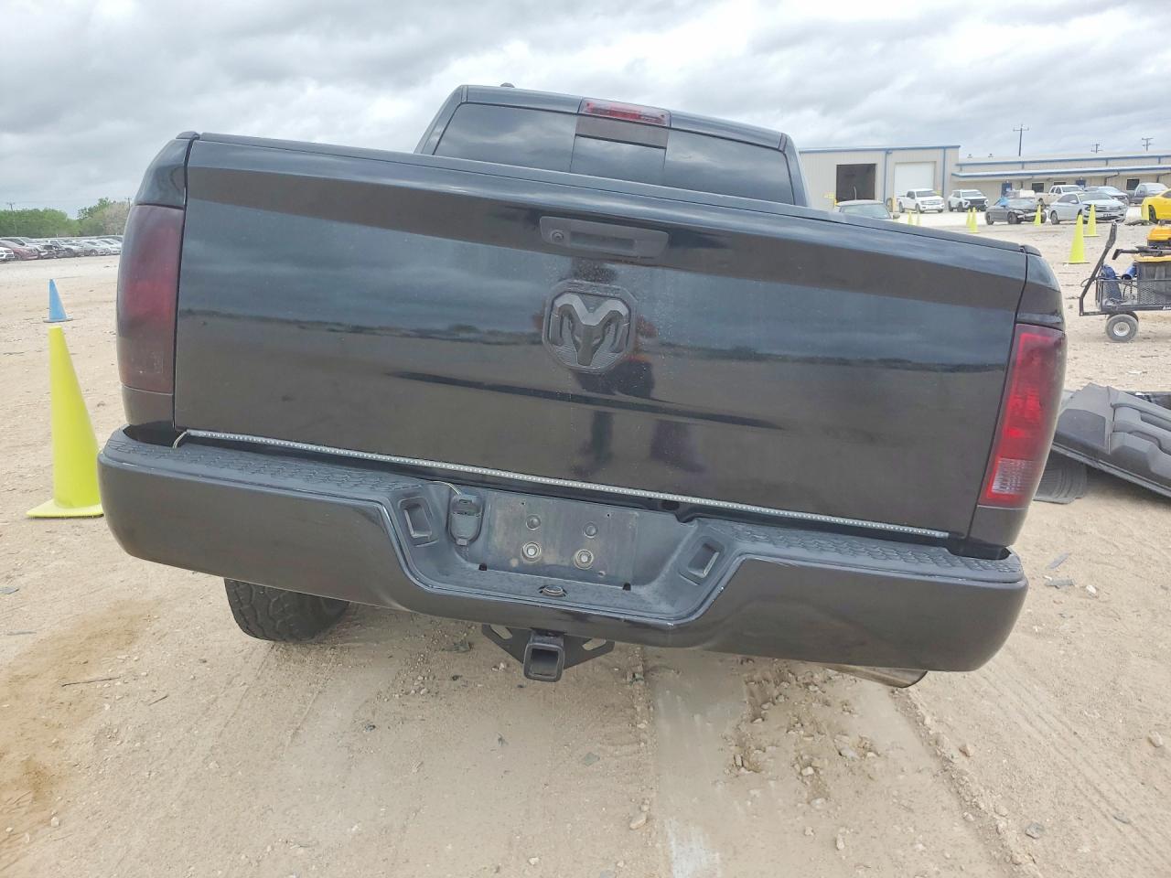 Ram 1500 Slt