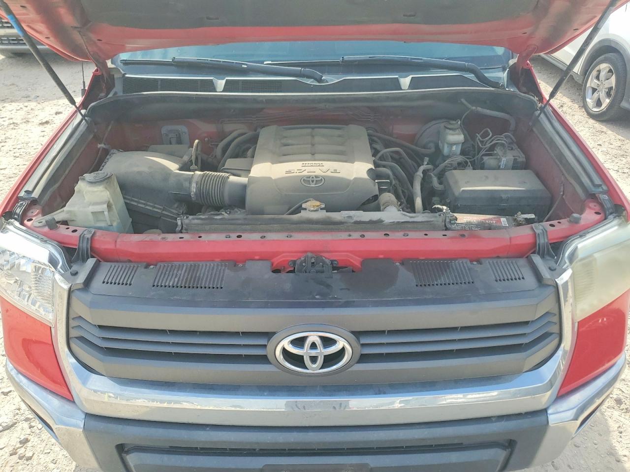 Toyota Tundra Crewmax Sr5