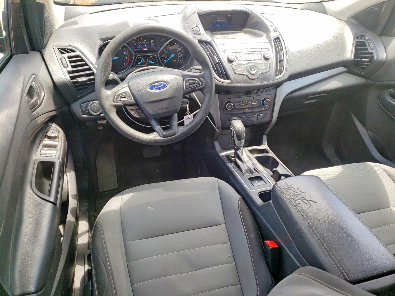 Ford Escape S