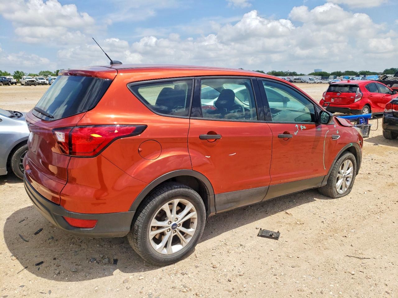Ford Escape S