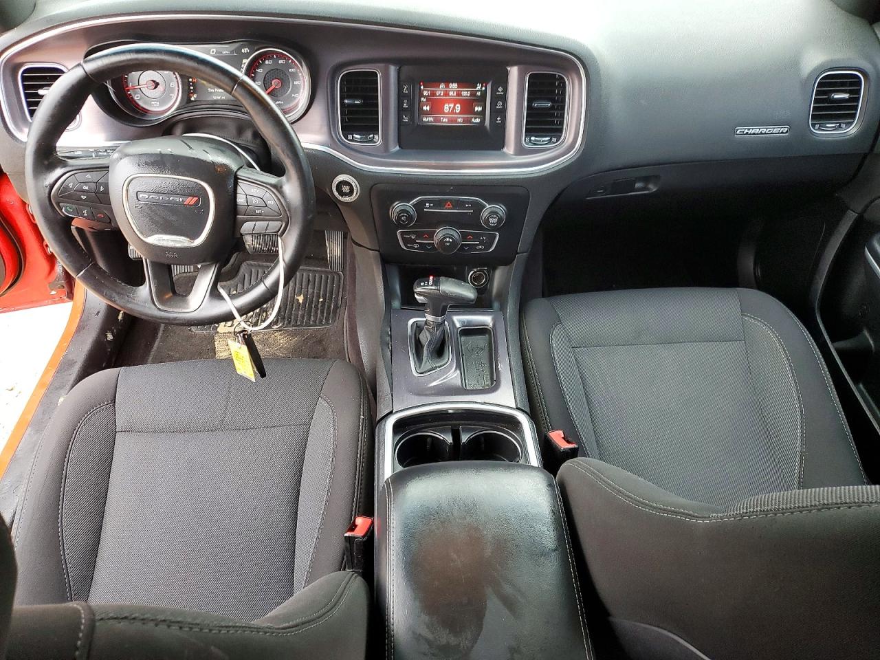 Dodge Charger Se