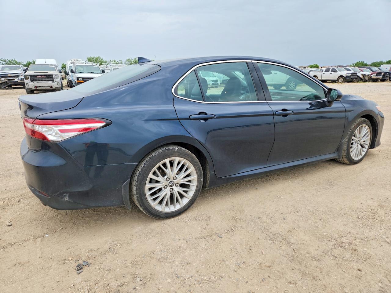 Toyota Camry Xle