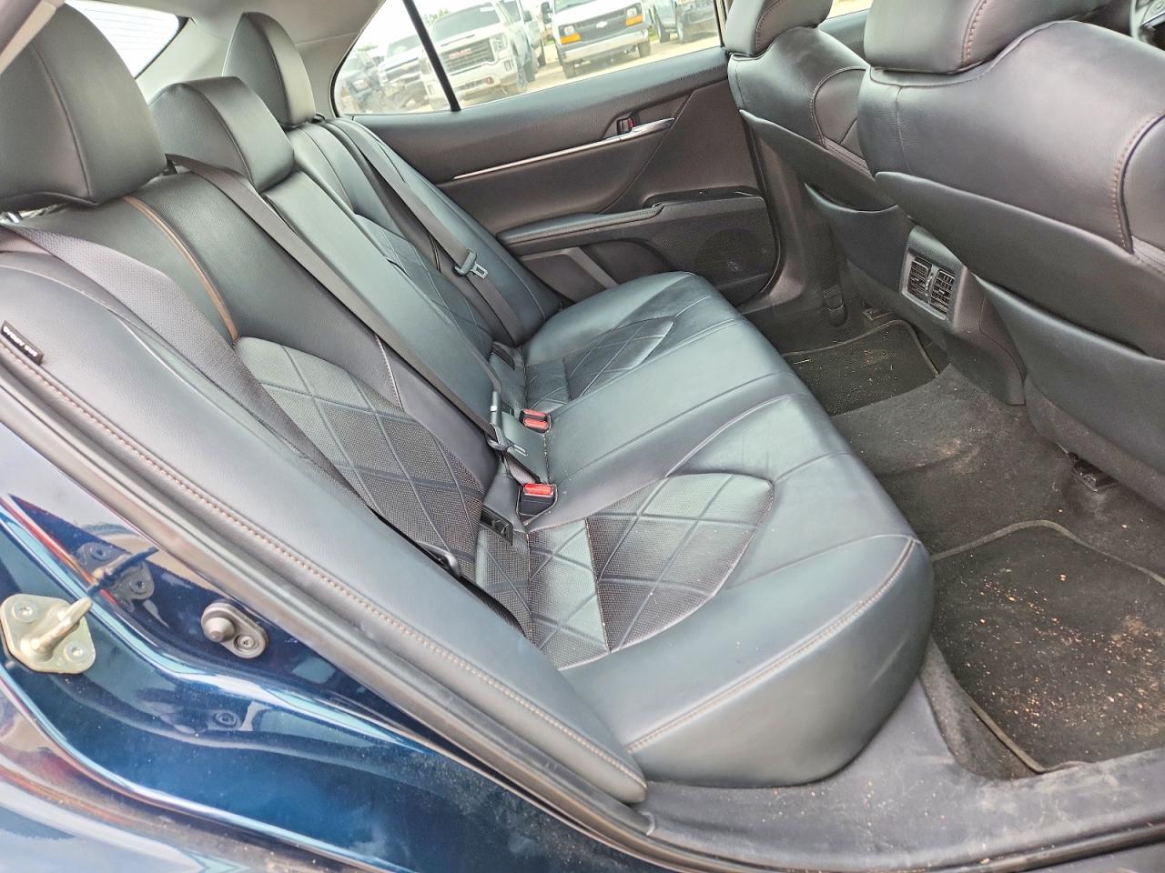 Toyota Camry Xle