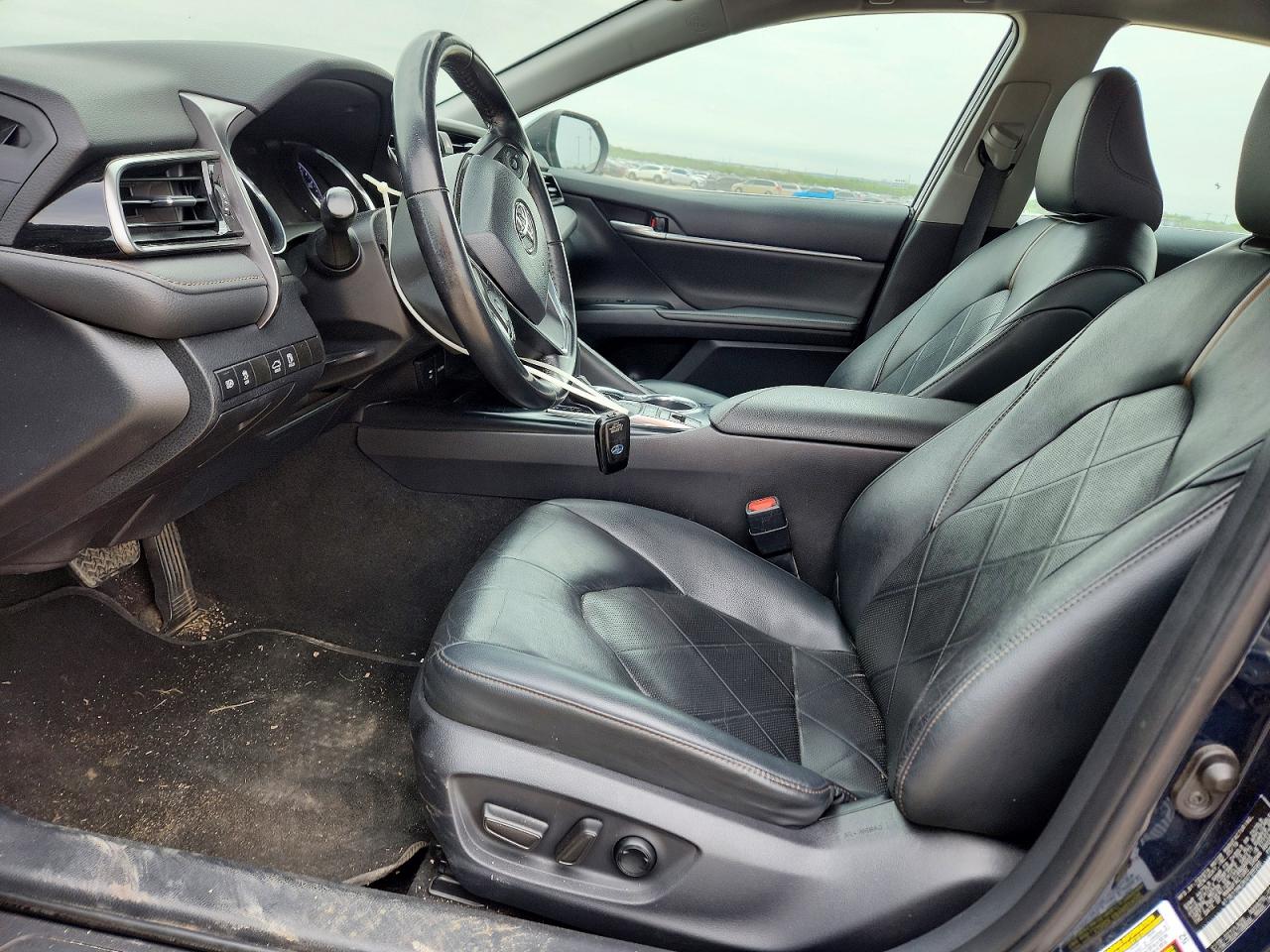 Toyota Camry Xle