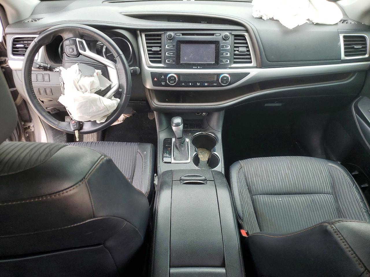 Toyota Highlander Le Plus