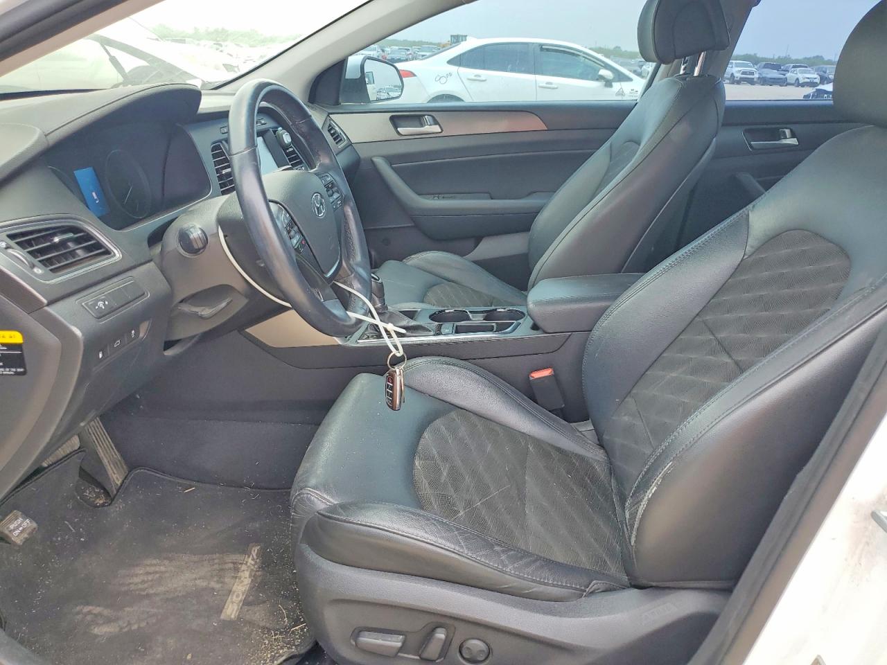 Hyundai SONATA Sport