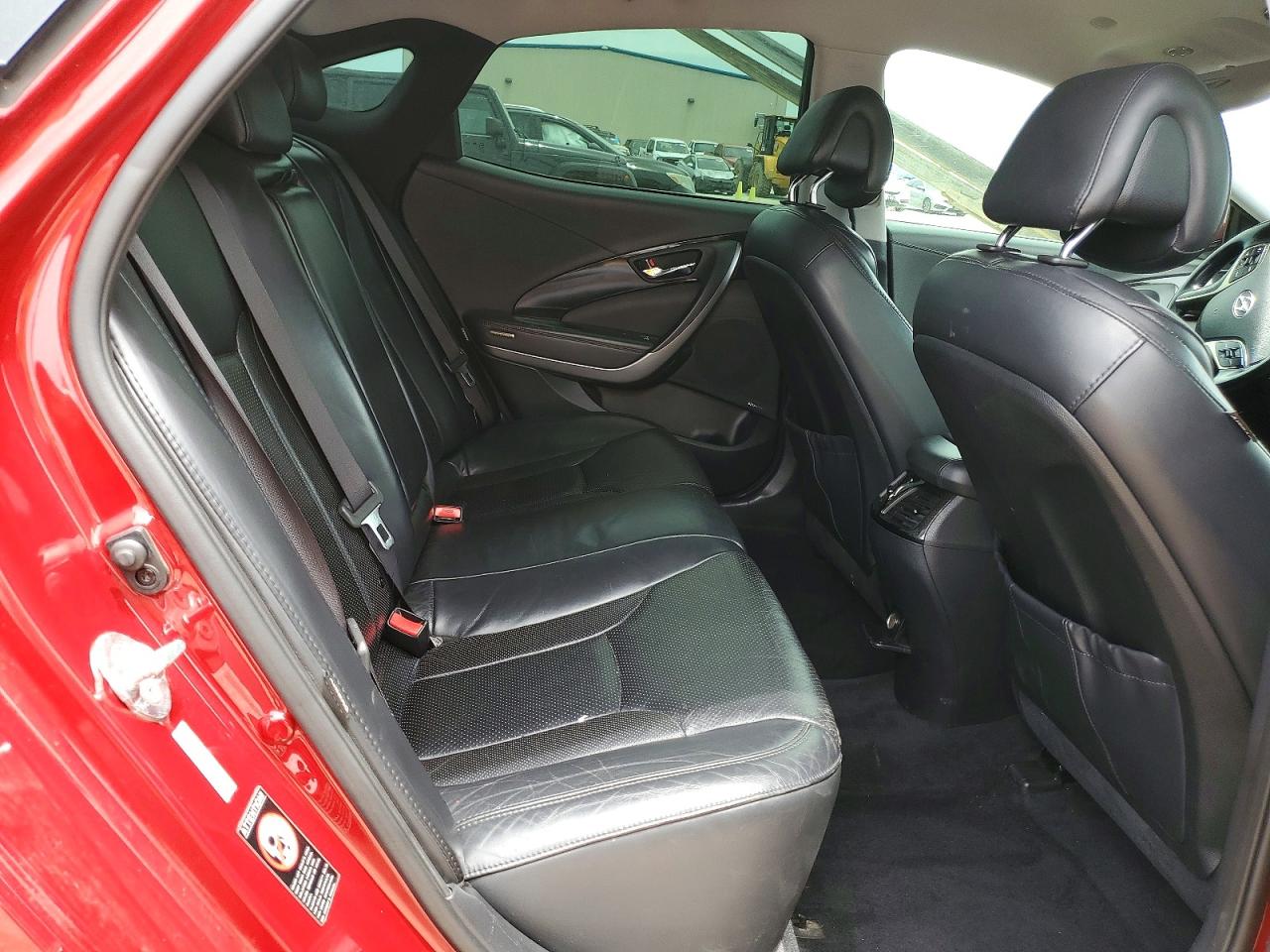 Hyundai Azera Base