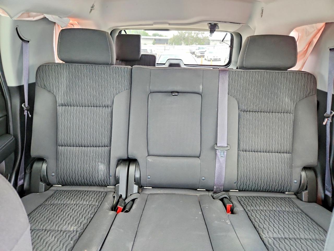 Chevrolet Tahoe C1500 Ls