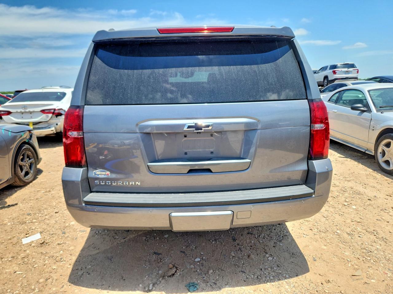 Chevrolet Suburban C1500 Lt